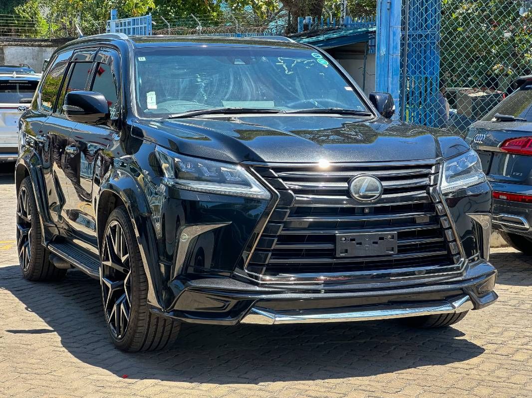 2019 Lexus LX570