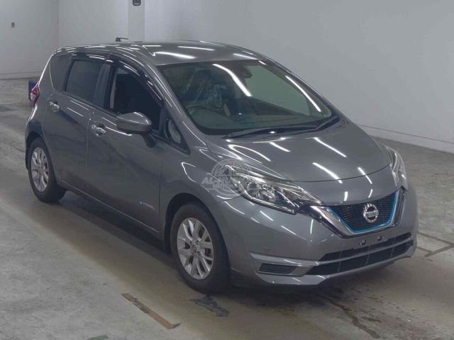 2019 Nissan Note in grey, photo 1 of 4, for sale in Kenya (Ref N19-50189)