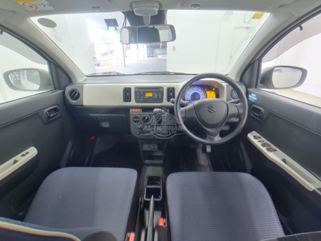 2020 Suzuki Alto in white, photo 3 of 4, for sale in Kenya (Ref S20-01498)