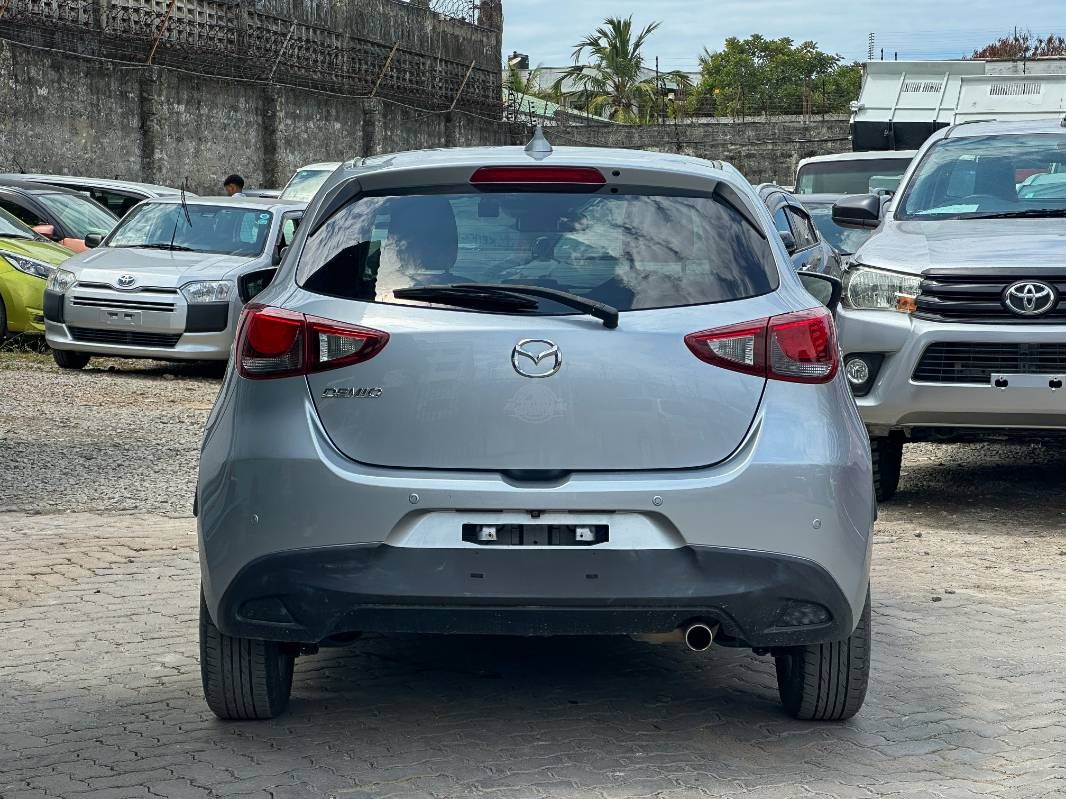 2019 Mazda Demio