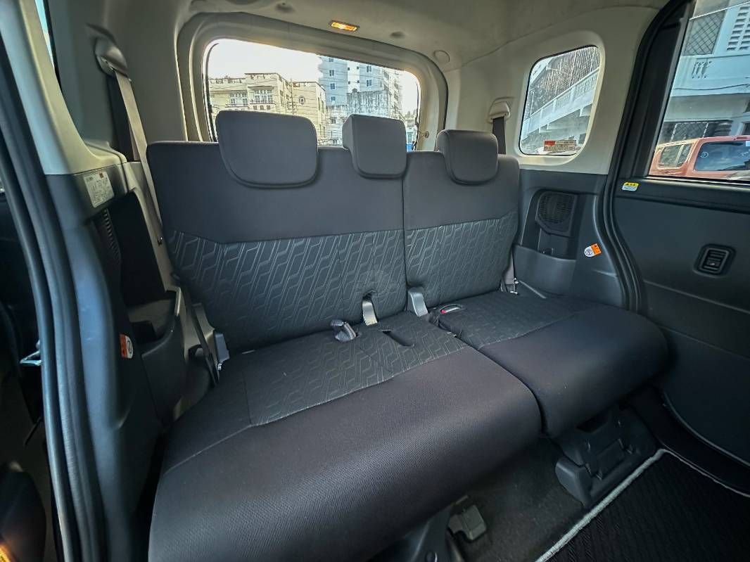 2019 Toyota Roomy, photo 12