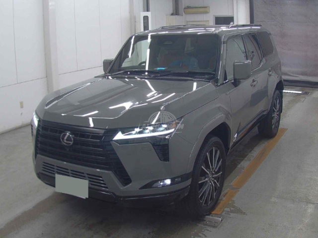 2025 Lexus GX550 in grey, photo 1 of 4, for sale in Kenya (Ref L25-03602)