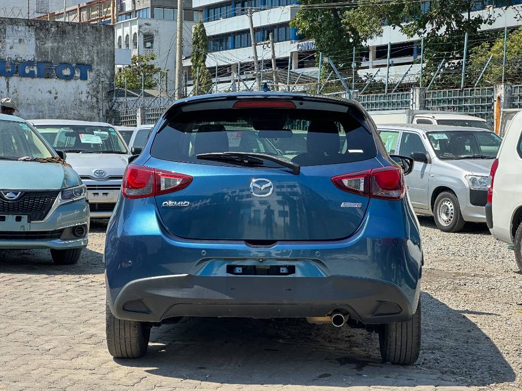 2019 Mazda Demio