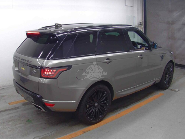2019 Land Rover Range Rover in gold, photo 4 of 4, for sale in Kenya (Ref L19-93206)