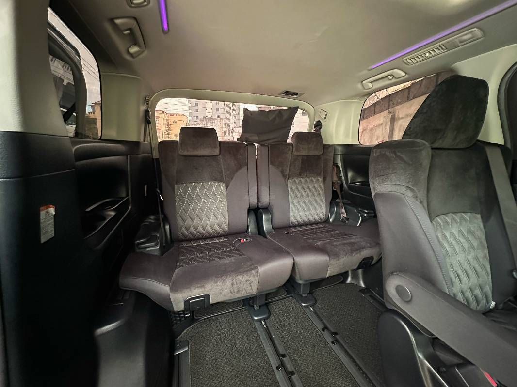 2019 Toyota Vellfire