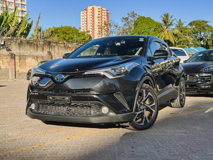 2018 Toyota C-Hr in black, photo 1 of 16, for sale in Kenya (Ref T18-18985)