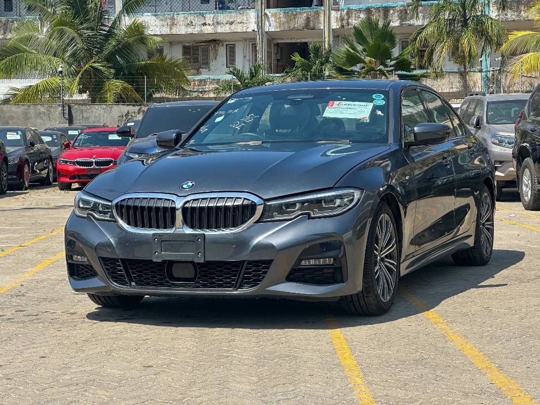 2019 BMW 320i