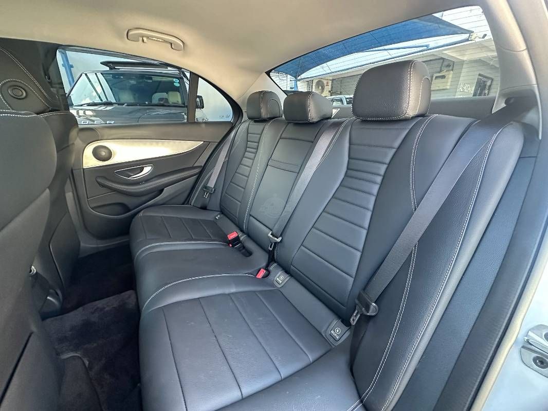 2019 Mercedes-Benz E200