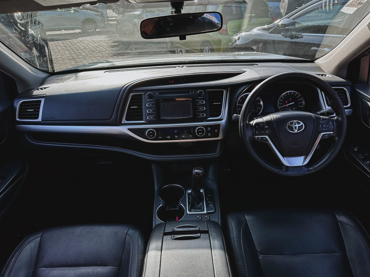 2015 Toyota Kluger