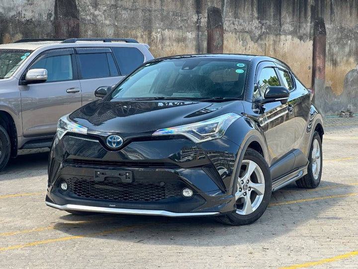 2019 Toyota C-Hr in black, photo 1 of 12, for sale in Kenya (Ref T19-74729)