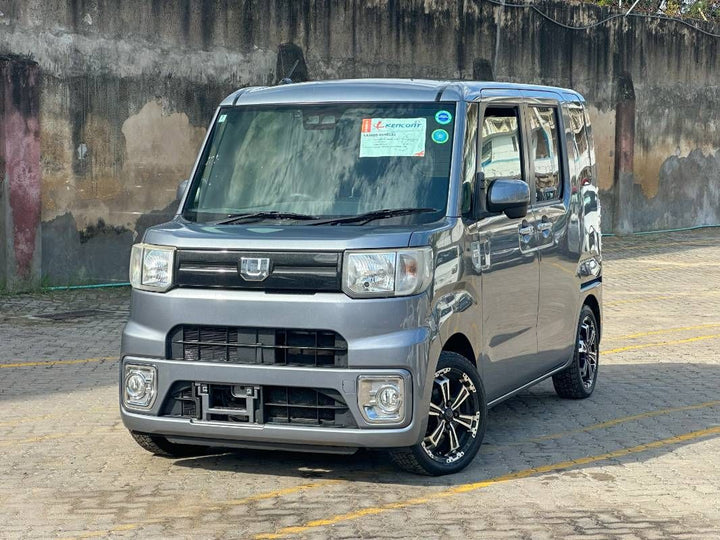 2019 Daihatsu Wake in grey, photo 1 of 12, for sale in Kenya (Ref D19-40132)