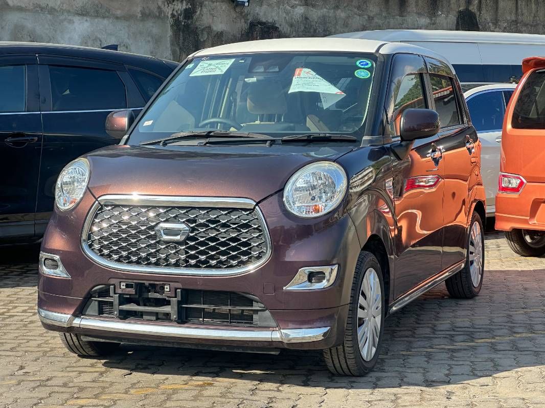 2019 Daihatsu Cast