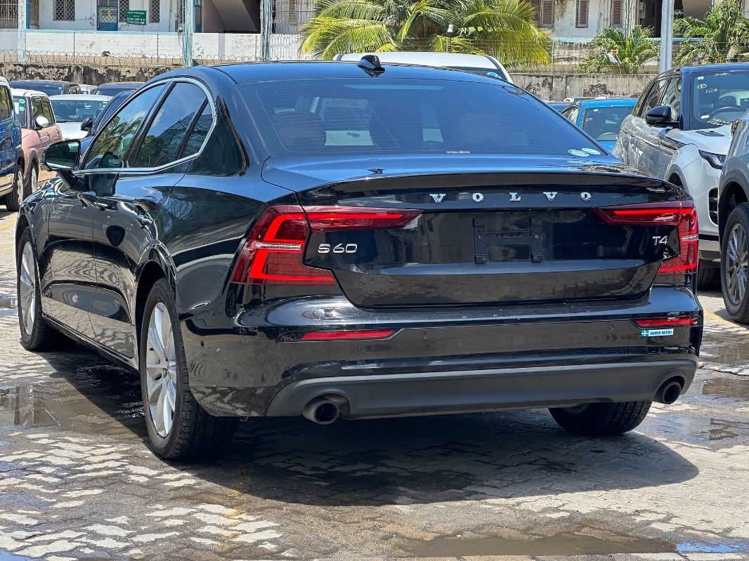 2019 Volvo S60