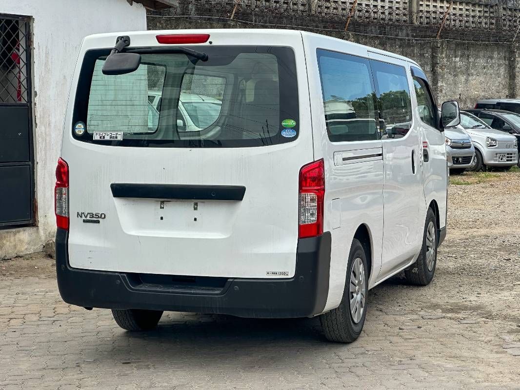 2019 Nissan Caravan