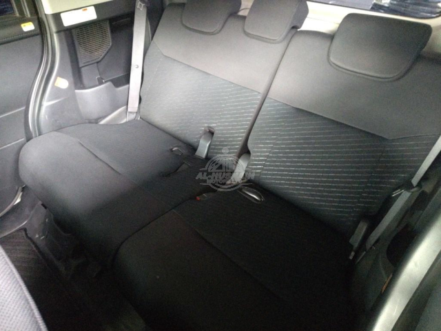 2019 Toyota Tank in pearl, photo 2 of 4, for sale in Kenya (Ref T19-82388)