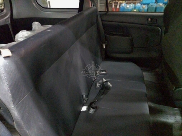 2019 Toyota Probox in silver, photo 2 of 4, for sale in Kenya (Ref T19-65930)