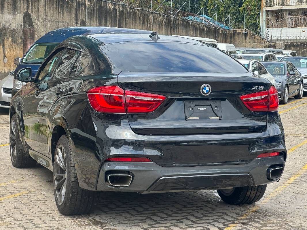 2020 BMW X6