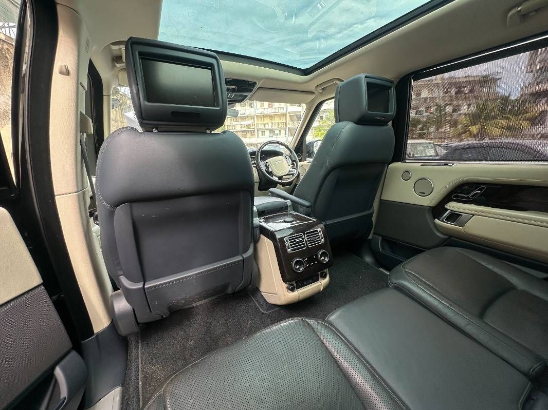 2020 Land Rover Range Rover Vogue
