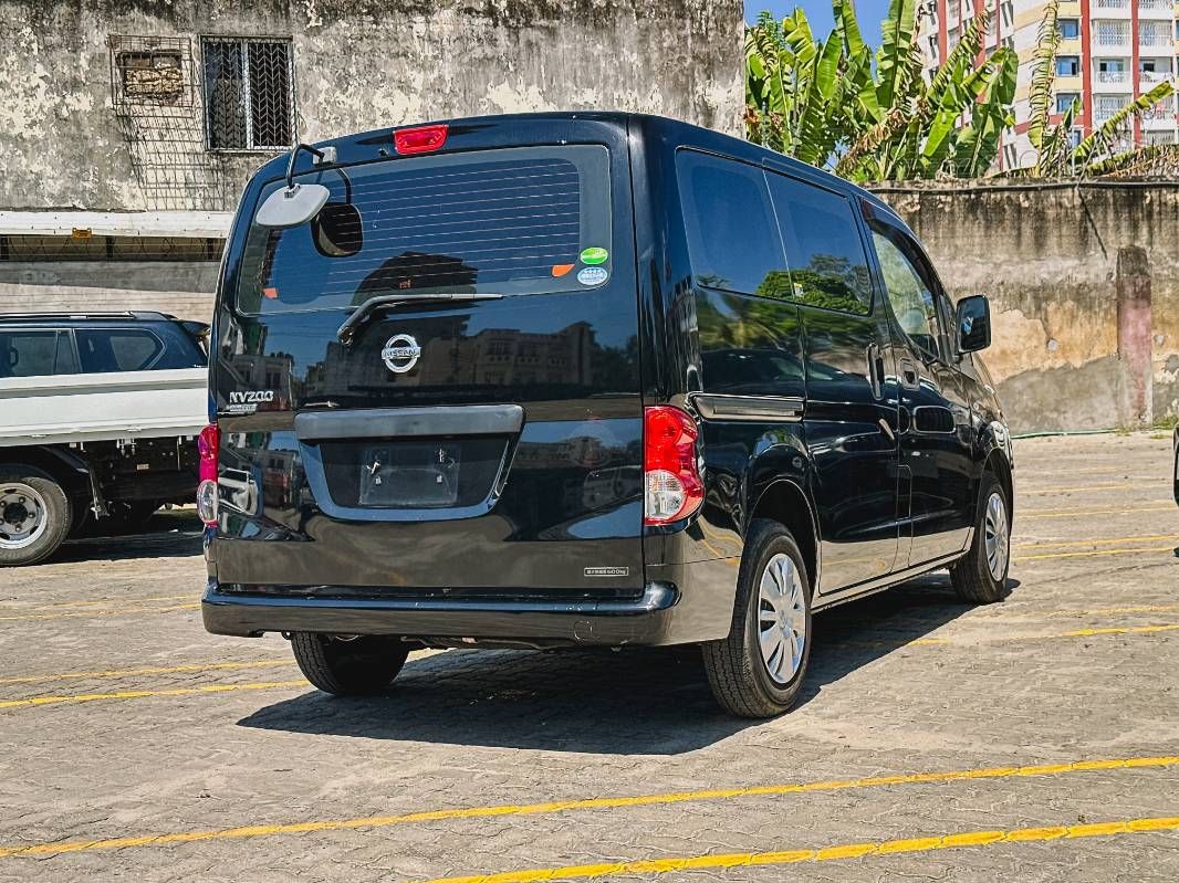 2018 Nissan NV200, photo 6