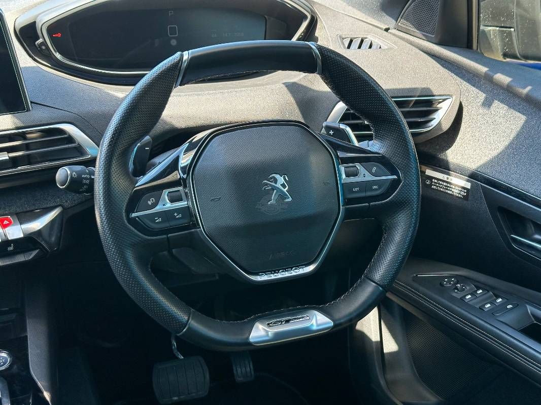 2020 Peugeot 5008