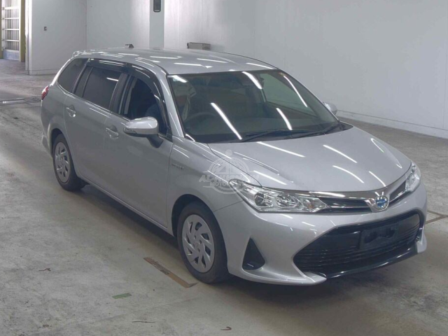2019 Toyota Fielder in silver, photo 1 of 3, for sale in Kenya (Ref T19-05023)