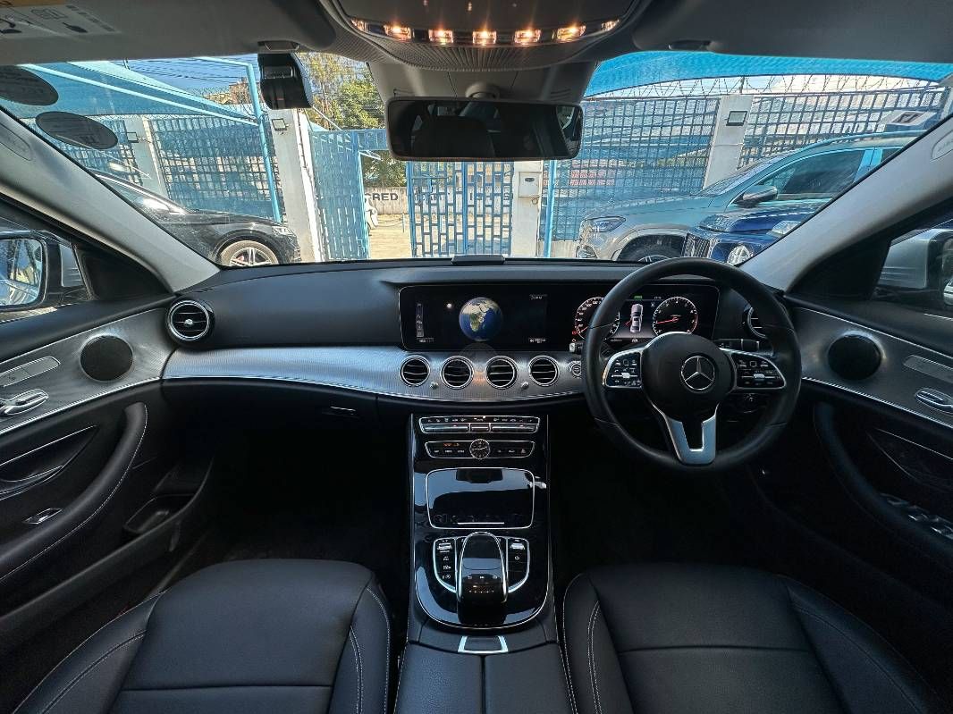 2019 Mercedes-Benz E200