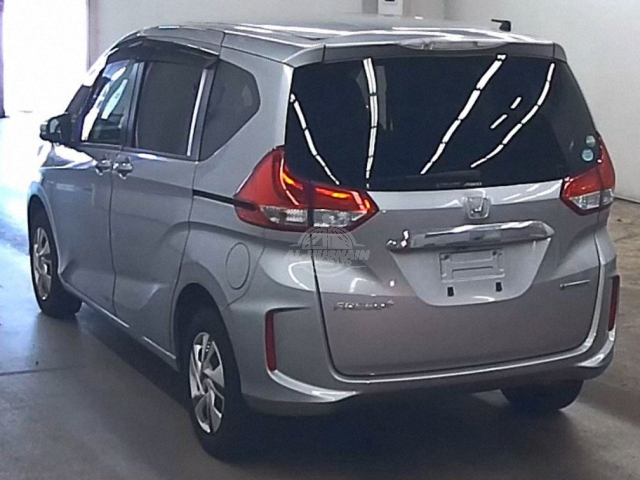 2019 Honda Freed in grey, photo 4 of 4, for sale in Kenya (Ref H19-16855)