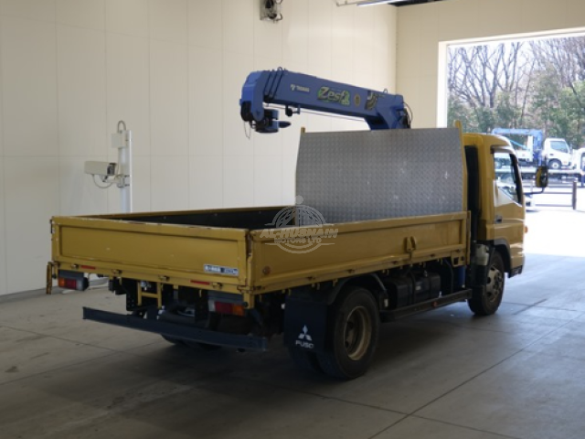 2019 Mitsubishi Fuso Canter in yellow, photo 4 of 4, for sale in Kenya (Ref M19-71757)