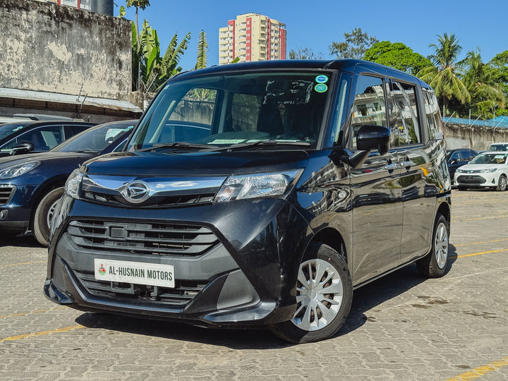 2018 Daihatsu Thor in black, photo 1 of 9, for sale in Kenya (Ref D18-19346)