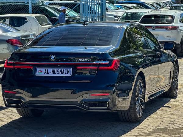 2019 BMW 740d