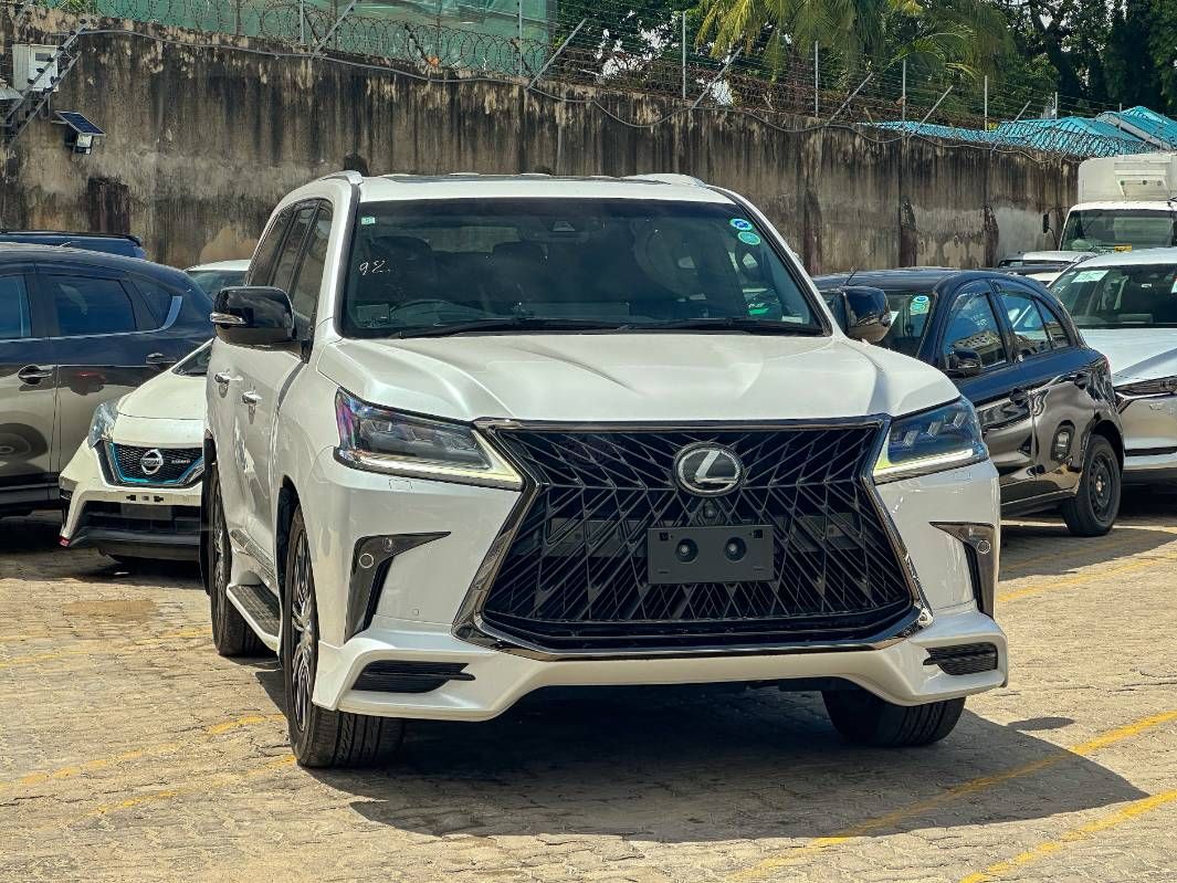 2020 Lexus LX570