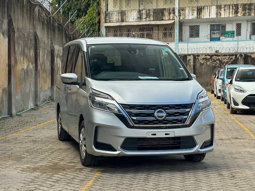 2019 Nissan Serena, photo 6