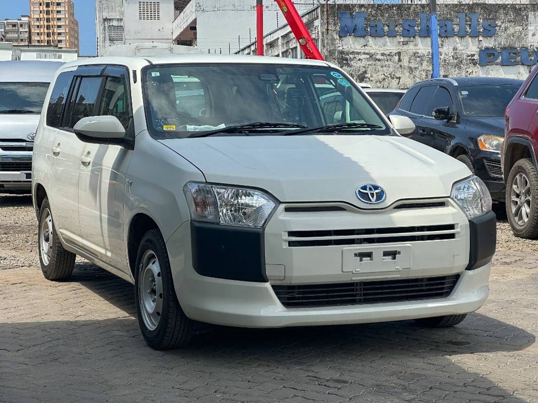 2021 Toyota Probox, photo 6