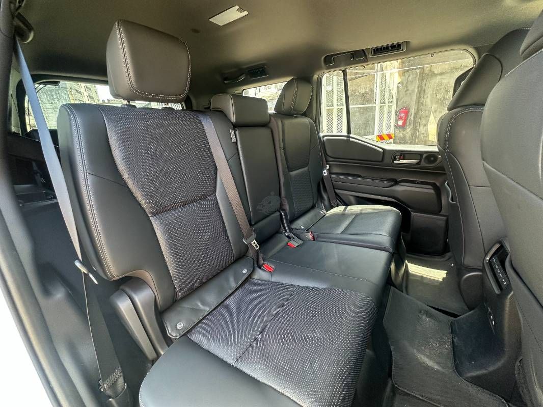 2024 Toyota Landcruiser 250 in pearl, photo 13 of 13, for sale in Kenya (Ref T24-13054)