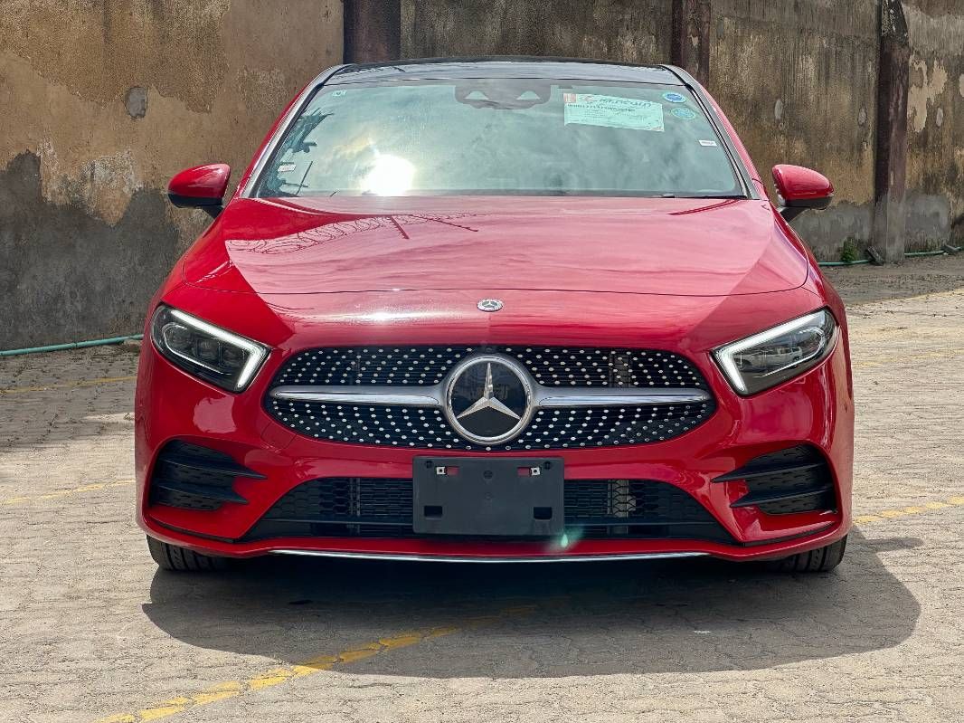 2019 Mercedes-Benz A250 in red, photo 2 of 12, for sale in Kenya (Ref M19-28388)