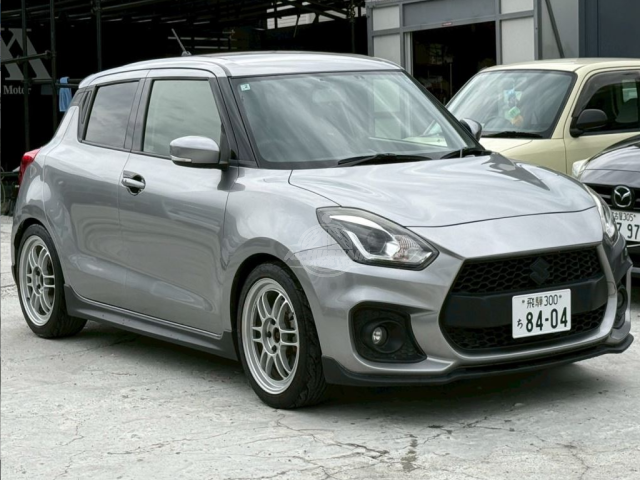 2019 Suzuki Swift in grey, photo 1 of 4, for sale in Kenya (Ref S19-27261)