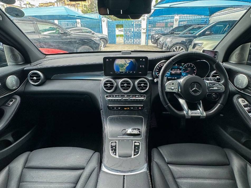2019 Mercedes-Benz GLC43 in black, photo 9 of 13, for sale in Kenya (Ref M19-47431)