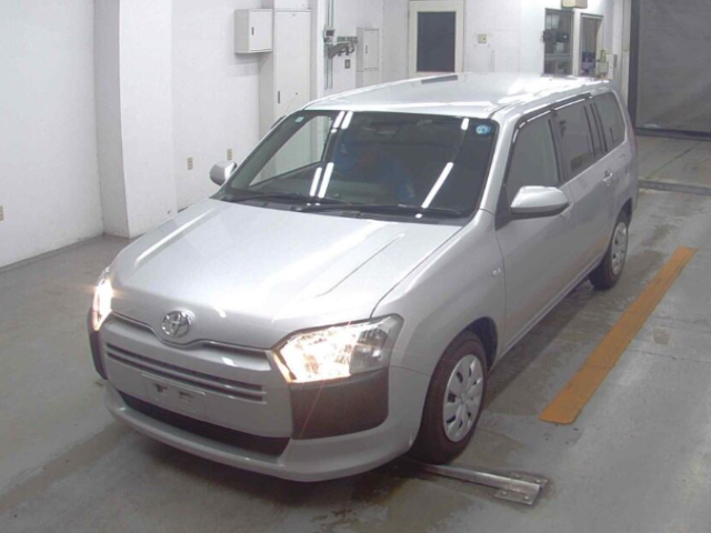 2021 Toyota Probox in silver, photo 1 of 4, for sale in Kenya (Ref T21-62268)