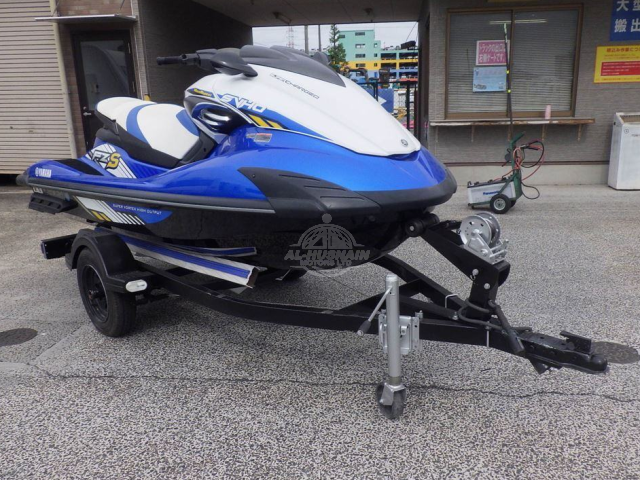 2016 Yamaha Fzs in blue, photo 1 of 3, for sale in Kenya (Ref Y16-71516)