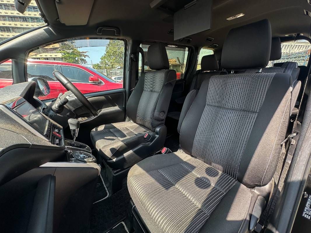2019 Toyota Voxy