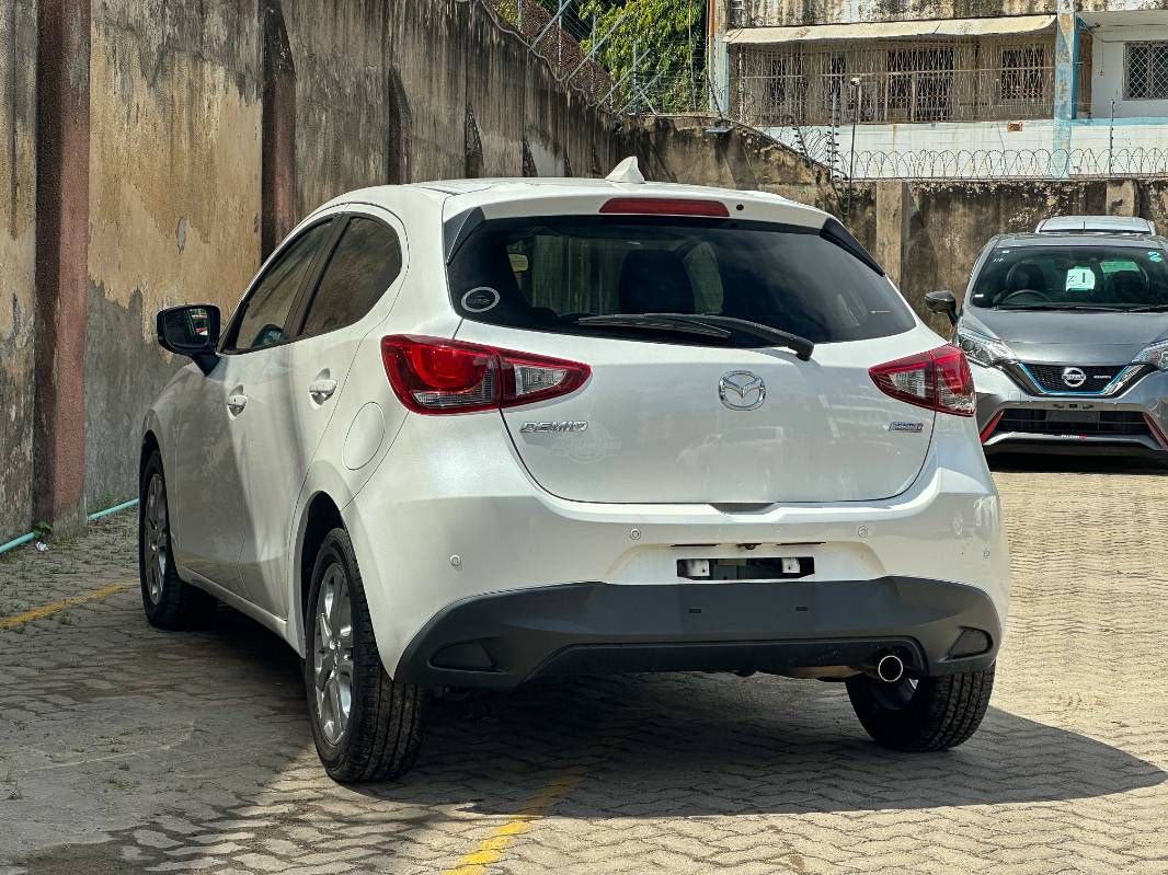 2019 Mazda Demio