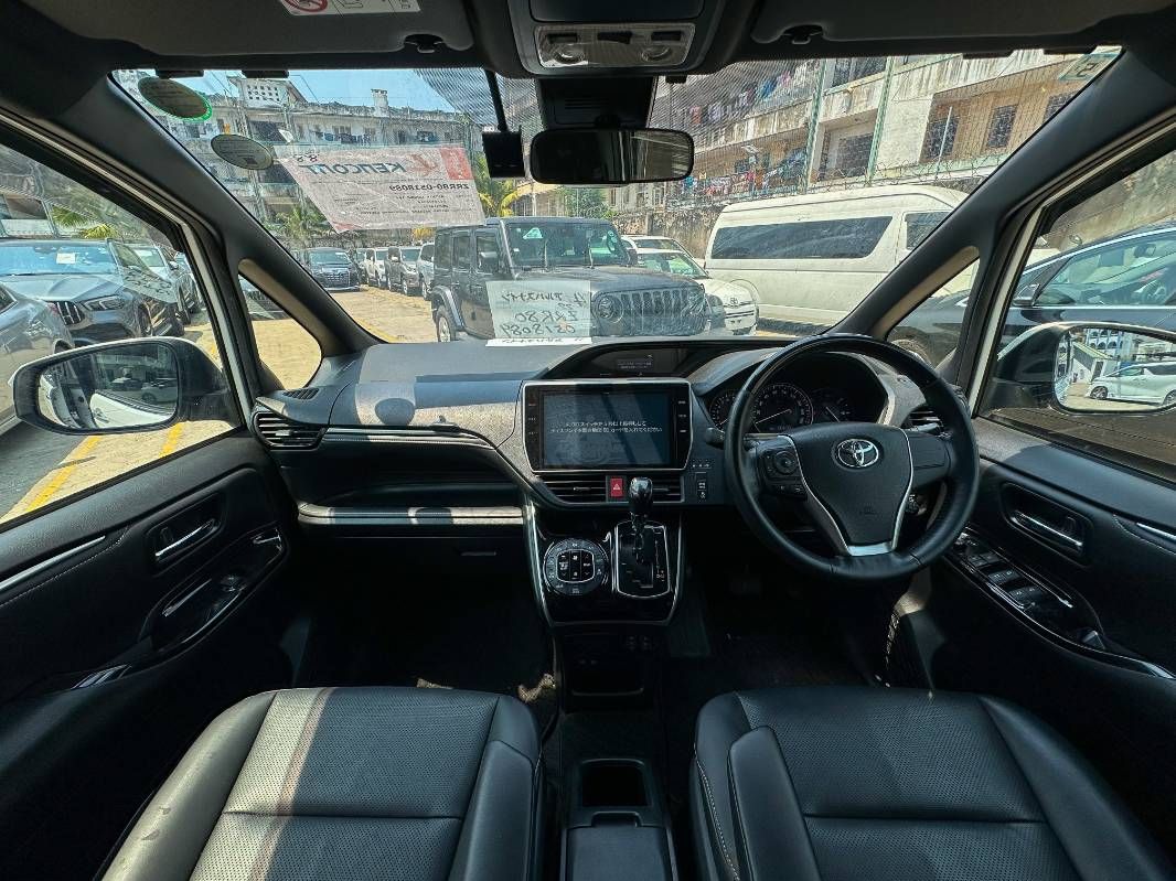 2019 Toyota Esquire