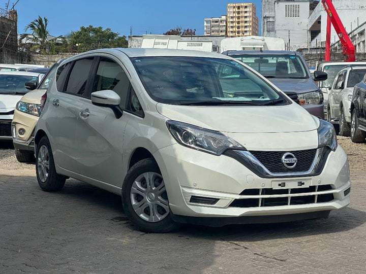 2019 Nissan Note in pearl, photo 1 of 12, for sale in Kenya (Ref N19-18098)