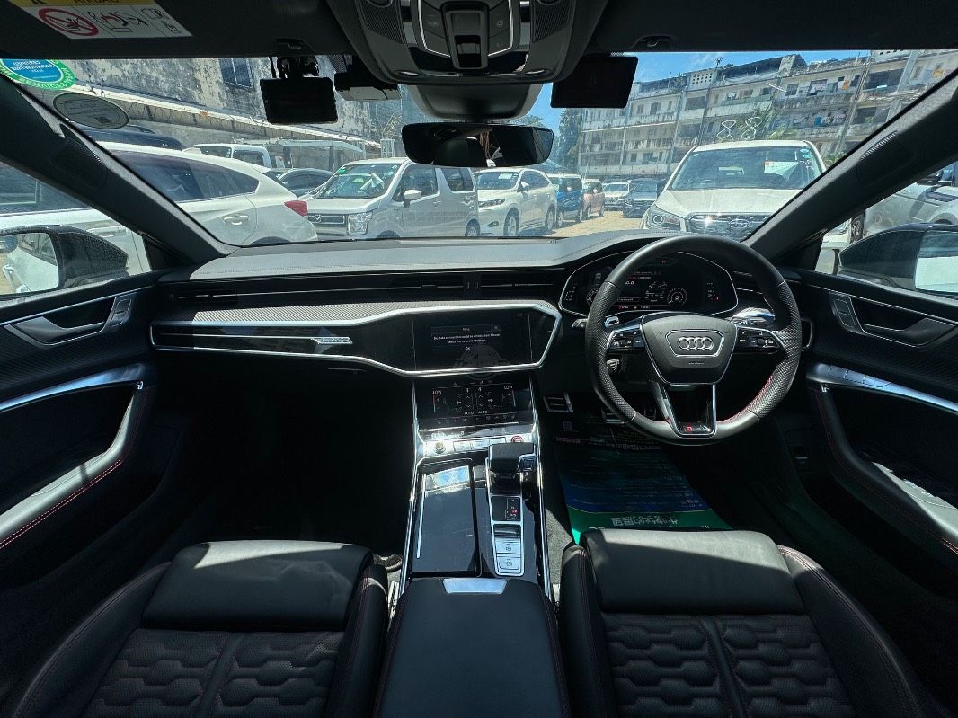 2022 Audi RS7