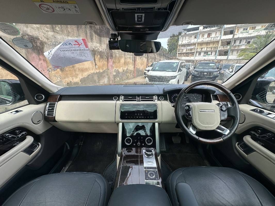 2020 Land Rover Range Rover Vogue