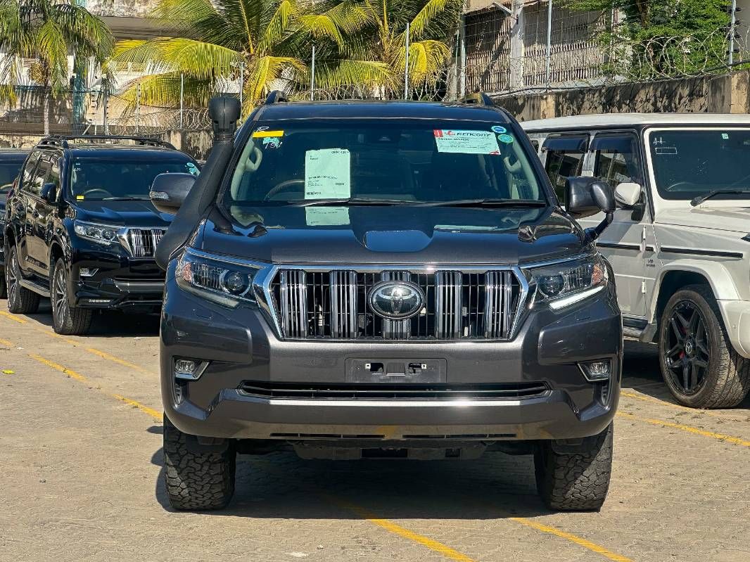 2020 Toyota Prado