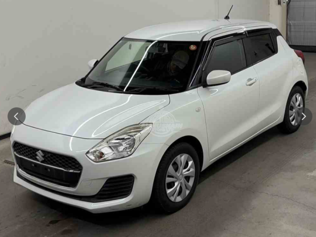 2019 Suzuki Swift in pearl, photo 1 of 4, for sale in Kenya (Ref S19-37795)