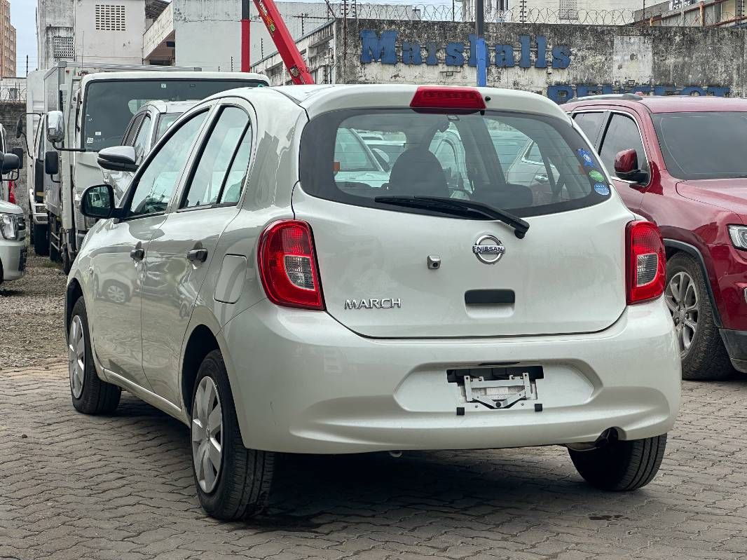 2019 Nissan March