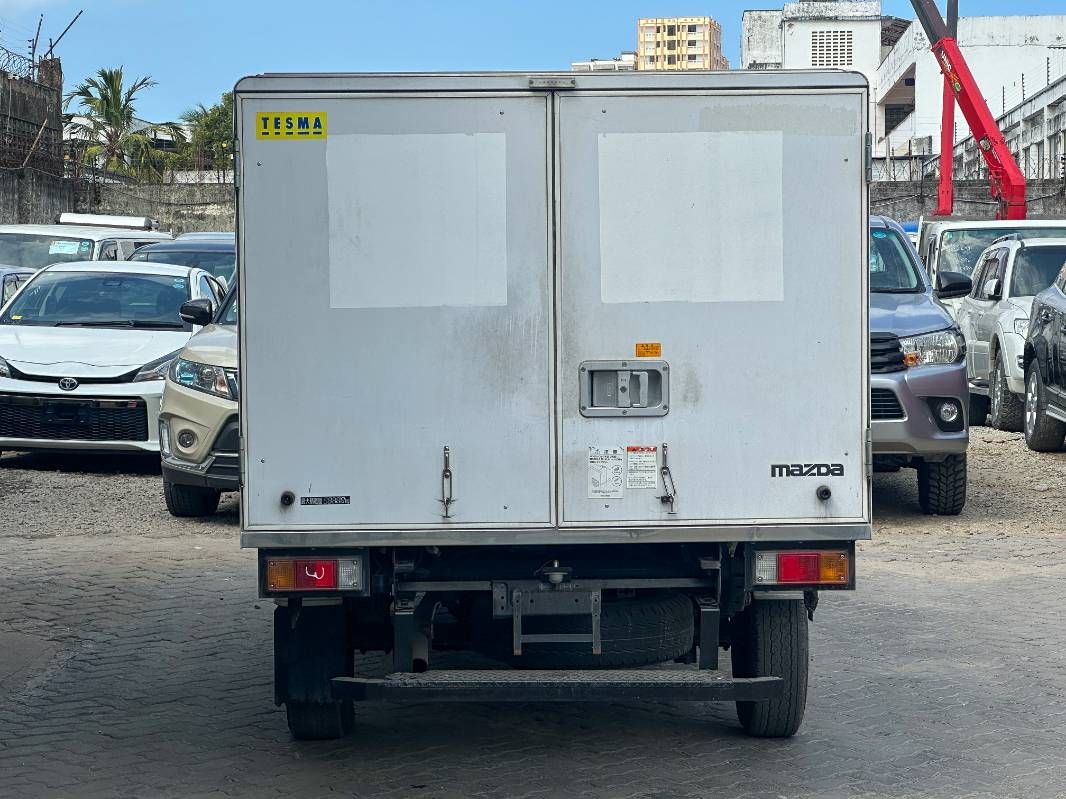 2019 Mazda Bongo