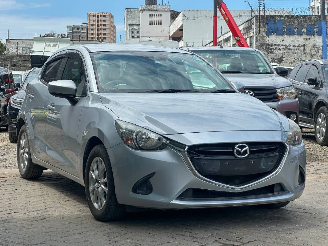 2019 Mazda Demio